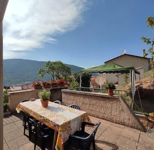 Вилла Casa Pie' Di Monte