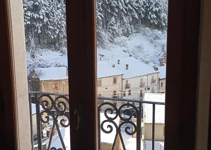 Casa Pie' Di Monte Villa